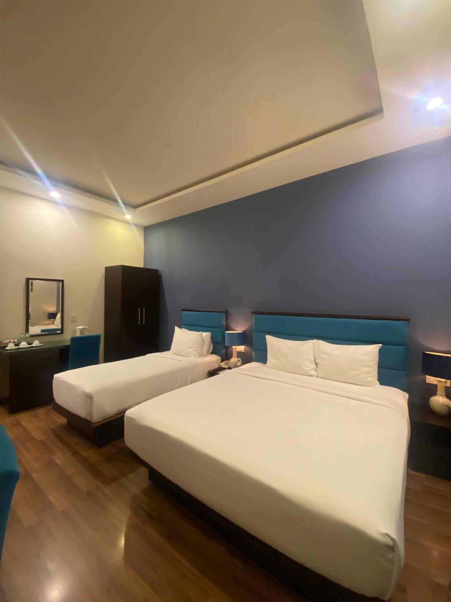 Ttc Hotel - Хойан Экстерьер фото