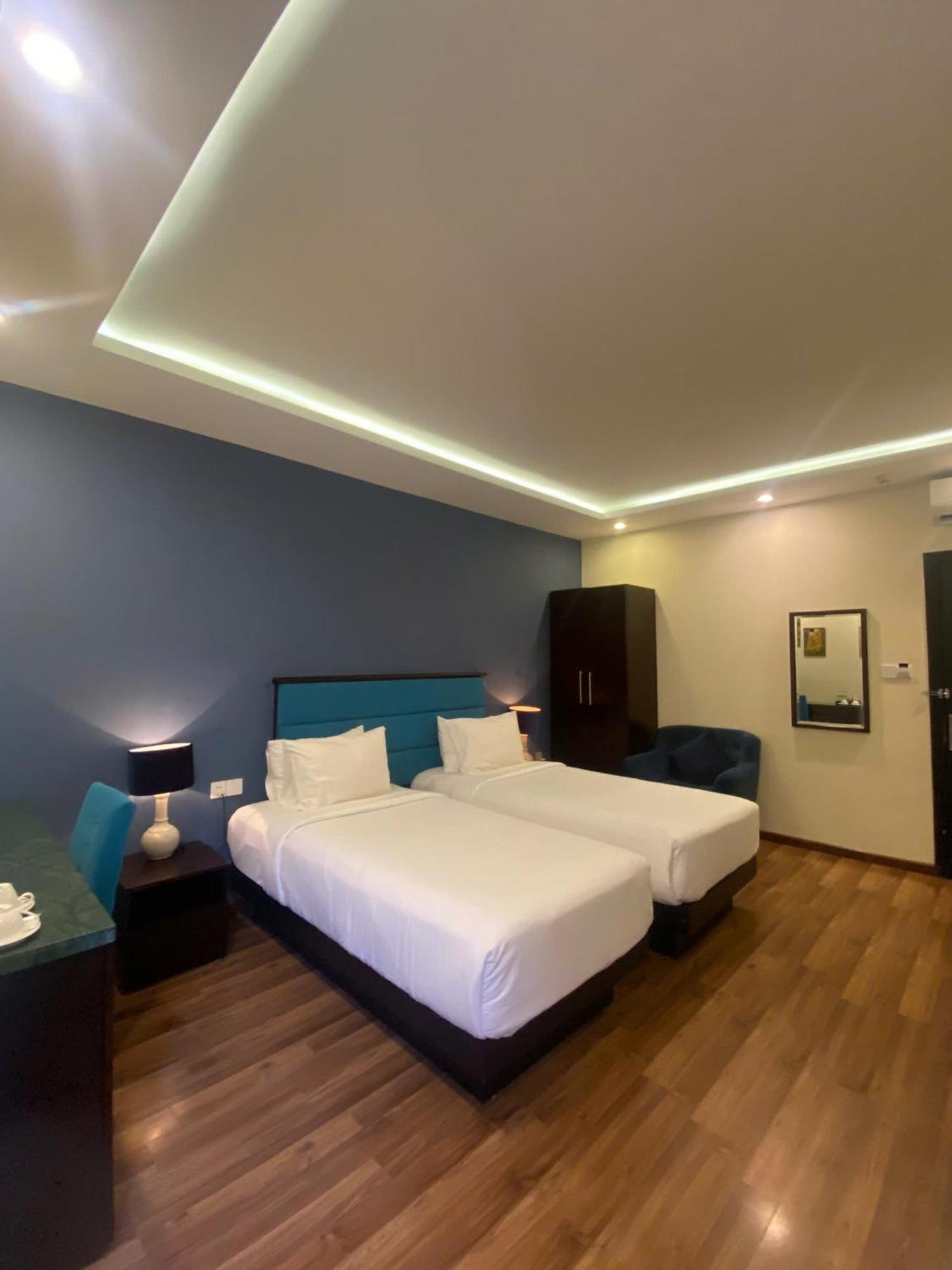 Ttc Hotel - Хойан Экстерьер фото